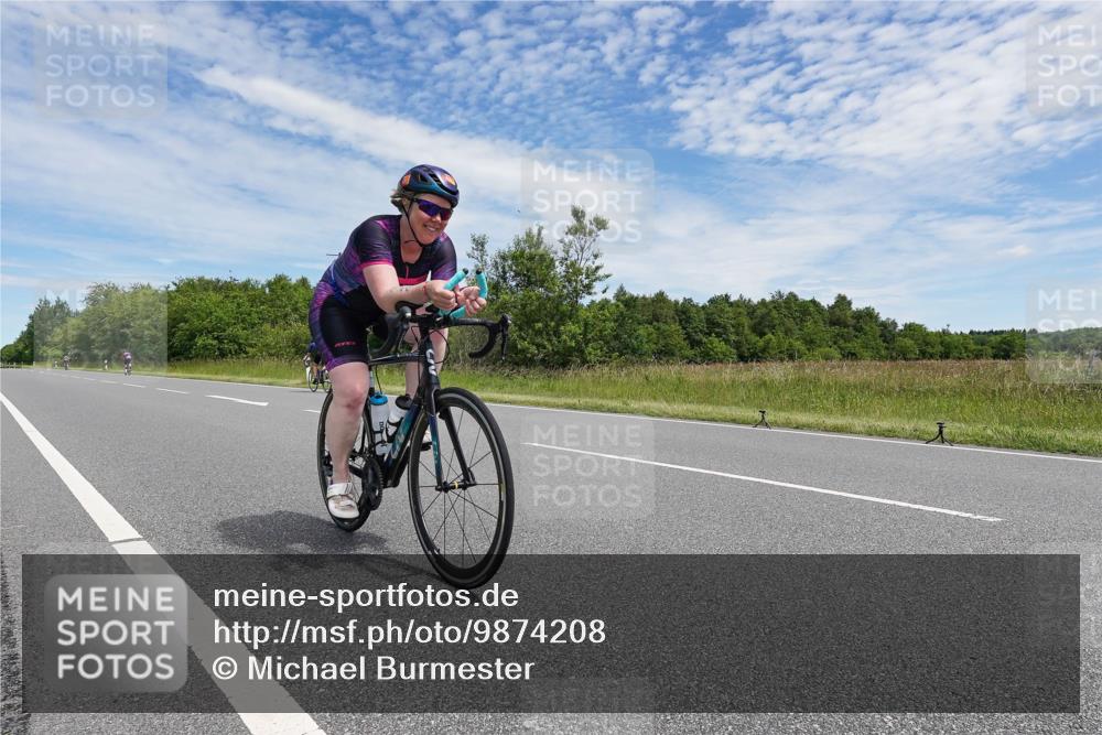 21.06.2026 - Viking Triathlon Michael Burmester http://msf.ph/oto/9874208 21.06.2026 12:47:19 Radfahren 179, 257, 366, 424, 473, 638 meine-sportfotos.de