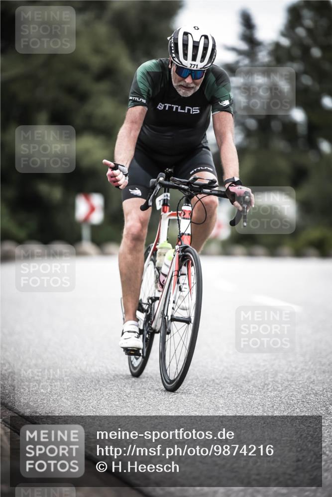 21.06.2026 - 29. Vierlanden-Triathlon H.Heesch http://msf.ph/oto/9874216 21.06.2026 12:16:22 Radfahren 771, 820 meine-sportfotos.de