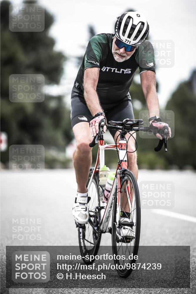 21.06.2026 - 29. Vierlanden-Triathlon H.Heesch http://msf.ph/oto/9874239 21.06.2026 12:16:22 Radfahren 771, 820 meine-sportfotos.de