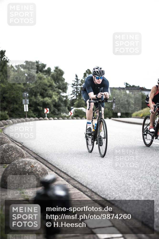 21.06.2026 - 29. Vierlanden-Triathlon H.Heesch http://msf.ph/oto/9874260 21.06.2026 12:16:37 Radfahren 662, 847 meine-sportfotos.de