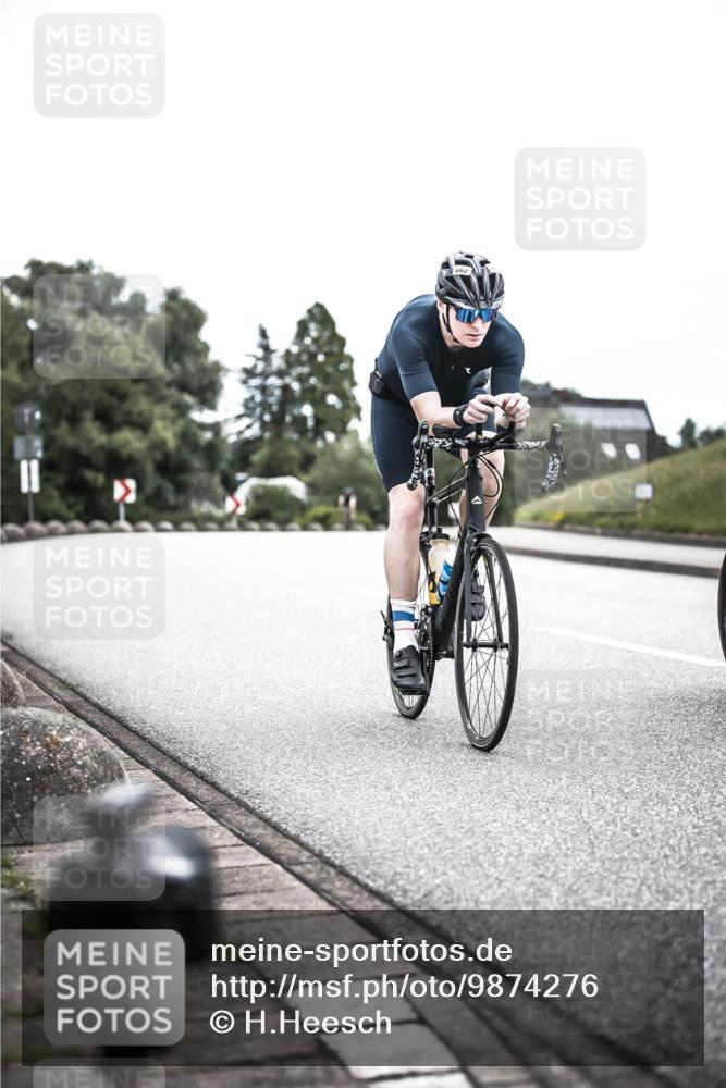 21.06.2026 - 29. Vierlanden-Triathlon H.Heesch http://msf.ph/oto/9874276 21.06.2026 12:16:37 Radfahren 662, 847 meine-sportfotos.de