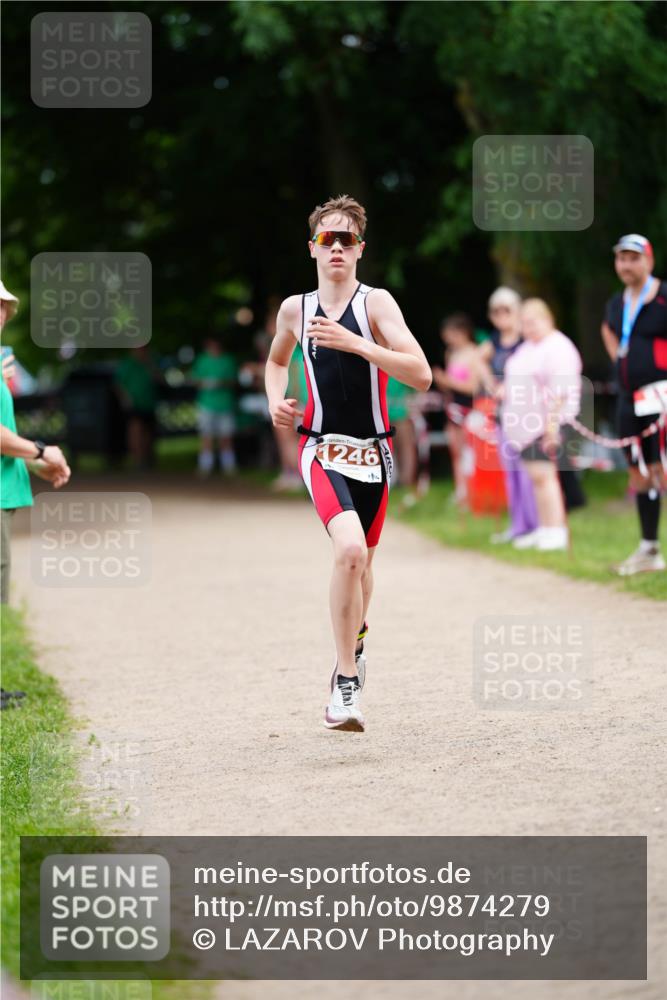 21.06.2026 - 29. Vierlanden-Triathlon LAZAROV Photography http://msf.ph/oto/9874279 21.06.2026 14:57:40 Laufen 1246 meine-sportfotos.de