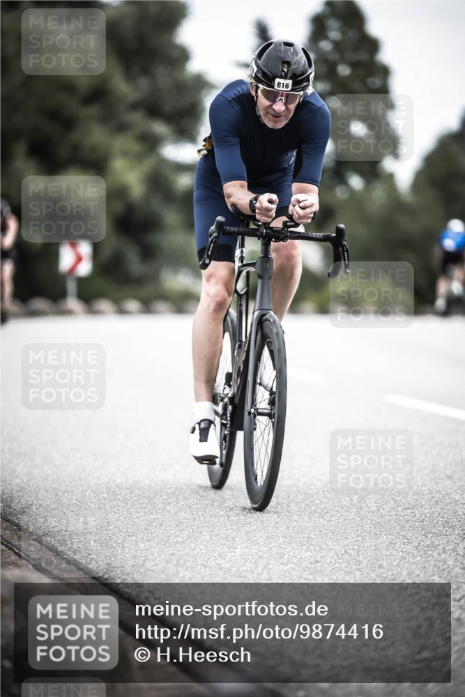 21.06.2026 - 29. Vierlanden-Triathlon H.Heesch http://msf.ph/oto/9874416 21.06.2026 12:17:12 Radfahren 636, 744, 746, 816, 871 meine-sportfotos.de