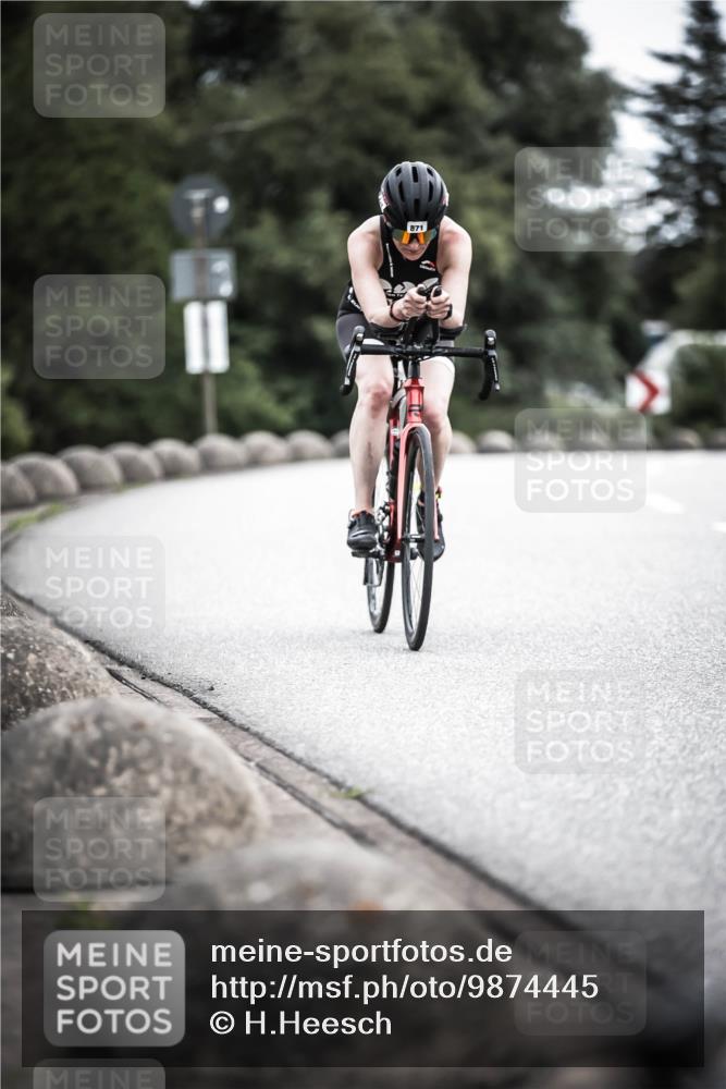 21.06.2026 - 29. Vierlanden-Triathlon H.Heesch http://msf.ph/oto/9874445 21.06.2026 12:17:14 Radfahren 636, 744, 746, 816, 871 meine-sportfotos.de