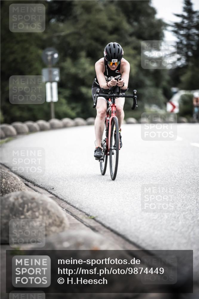 21.06.2026 - 29. Vierlanden-Triathlon H.Heesch http://msf.ph/oto/9874449 21.06.2026 12:17:14 Radfahren 636, 744, 746, 816, 871 meine-sportfotos.de