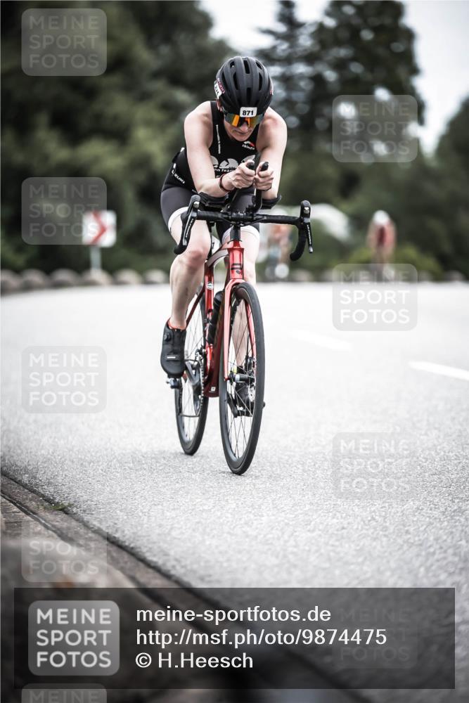 21.06.2026 - 29. Vierlanden-Triathlon H.Heesch http://msf.ph/oto/9874475 21.06.2026 12:17:15 Radfahren 636, 746, 816, 871, 889 meine-sportfotos.de