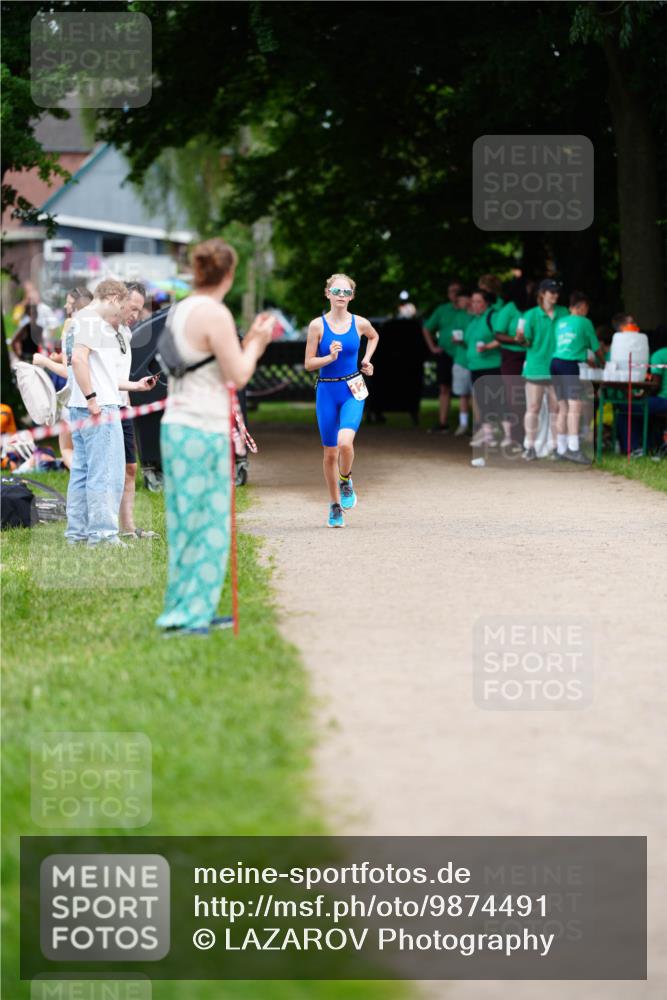 21.06.2026 - 29. Vierlanden-Triathlon LAZAROV Photography http://msf.ph/oto/9874491 21.06.2026 14:59:42 Laufen  meine-sportfotos.de