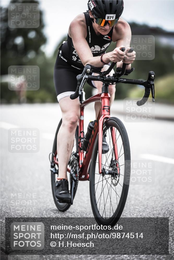 21.06.2026 - 29. Vierlanden-Triathlon H.Heesch http://msf.ph/oto/9874514 21.06.2026 12:17:15 Radfahren 636, 746, 816, 871, 889 meine-sportfotos.de