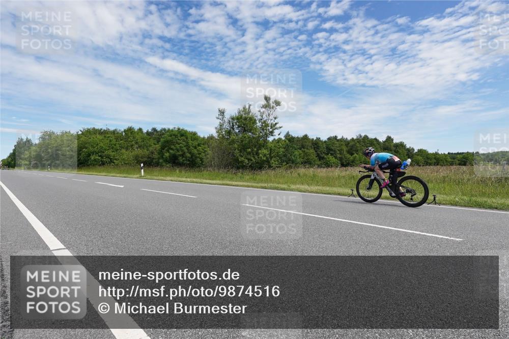 21.06.2026 - Viking Triathlon Michael Burmester http://msf.ph/oto/9874516 21.06.2026 12:51:20 Radfahren 266, 540 meine-sportfotos.de