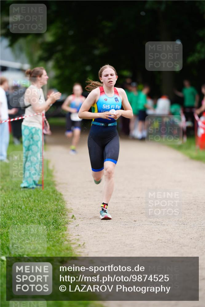 21.06.2026 - 29. Vierlanden-Triathlon LAZAROV Photography http://msf.ph/oto/9874525 21.06.2026 14:59:56 Laufen  meine-sportfotos.de