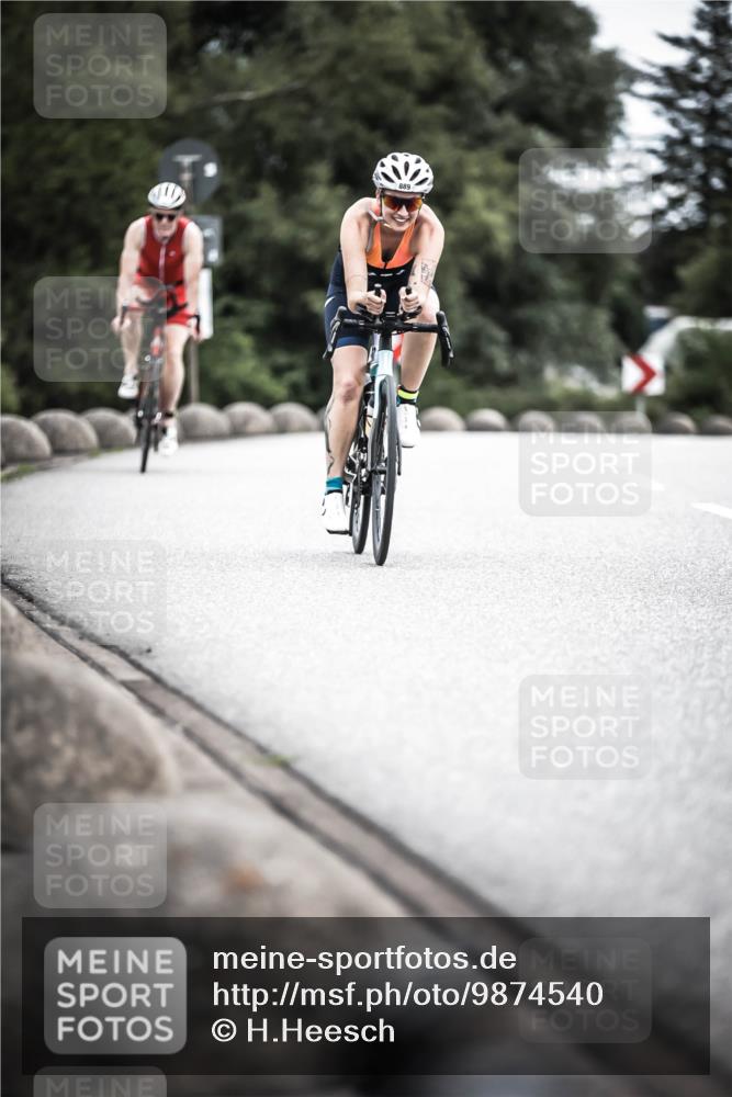 21.06.2026 - 29. Vierlanden-Triathlon H.Heesch http://msf.ph/oto/9874540 21.06.2026 12:17:21 Radfahren 41, 762, 889 meine-sportfotos.de