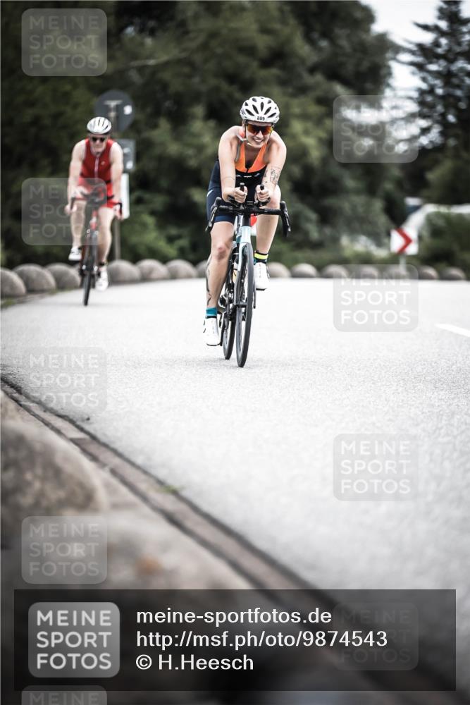 21.06.2026 - 29. Vierlanden-Triathlon H.Heesch http://msf.ph/oto/9874543 21.06.2026 12:17:21 Radfahren 41, 762, 889 meine-sportfotos.de