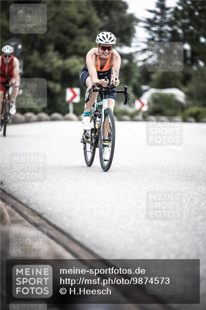 21.06.2026 - 29. Vierlanden-Triathlon H.Heesch http://msf.ph/oto/9874573 21.06.2026 12:17:21 Radfahren 41, 762, 889 meine-sportfotos.de