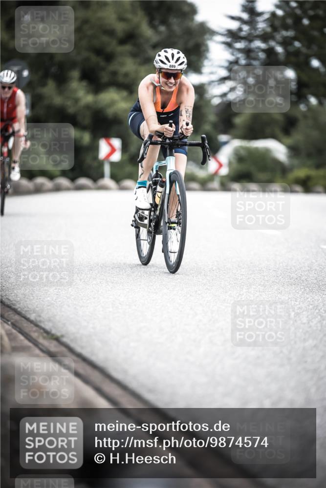 21.06.2026 - 29. Vierlanden-Triathlon H.Heesch http://msf.ph/oto/9874574 21.06.2026 12:17:22 Radfahren 41, 762, 889 meine-sportfotos.de