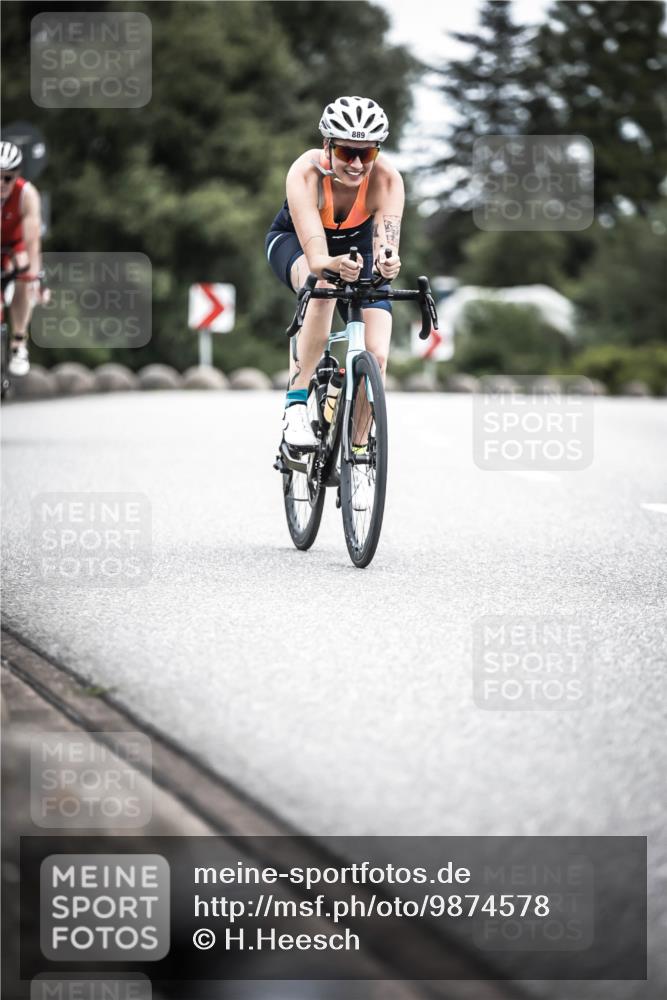 21.06.2026 - 29. Vierlanden-Triathlon H.Heesch http://msf.ph/oto/9874578 21.06.2026 12:17:22 Radfahren 41, 762, 889 meine-sportfotos.de
