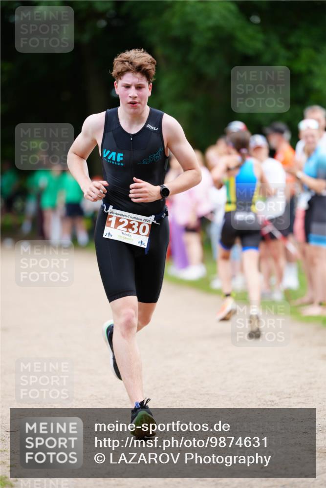 21.06.2026 - 29. Vierlanden-Triathlon LAZAROV Photography http://msf.ph/oto/9874631 21.06.2026 15:00:32 Laufen 2026, 1230, 4 meine-sportfotos.de