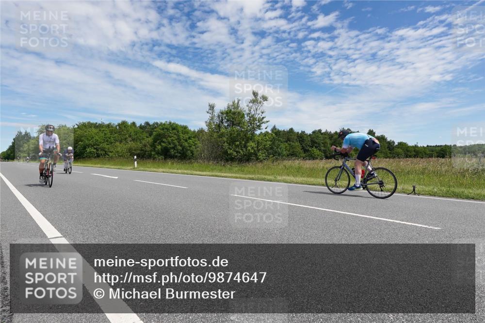 21.06.2026 - Viking Triathlon Michael Burmester http://msf.ph/oto/9874647 21.06.2026 12:52:49 Radfahren 269, 275, 302, 460, 484, 490 meine-sportfotos.de