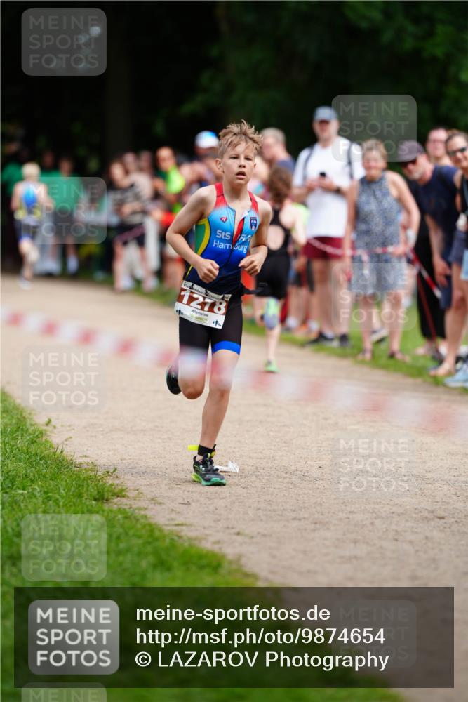 21.06.2026 - 29. Vierlanden-Triathlon LAZAROV Photography http://msf.ph/oto/9874654 21.06.2026 15:07:20 Laufen 1278 meine-sportfotos.de