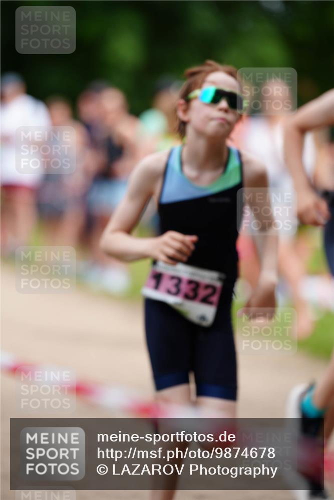 21.06.2026 - 29. Vierlanden-Triathlon LAZAROV Photography http://msf.ph/oto/9874678 21.06.2026 15:07:36 Laufen 1332 meine-sportfotos.de