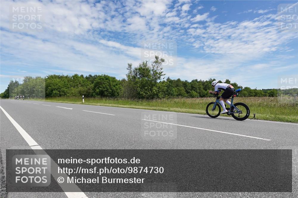 21.06.2026 - Viking Triathlon Michael Burmester http://msf.ph/oto/9874730 21.06.2026 12:53:52 Radfahren 286, 314, 545, 652 meine-sportfotos.de