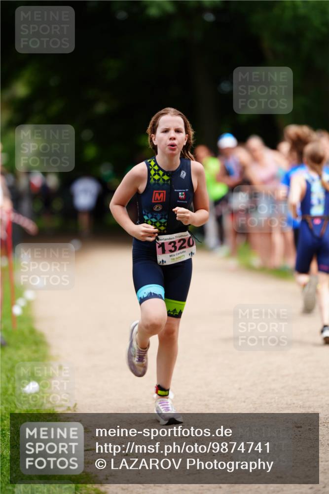 21.06.2026 - 29. Vierlanden-Triathlon LAZAROV Photography http://msf.ph/oto/9874741 21.06.2026 15:08:22 Laufen 2, 1320 meine-sportfotos.de