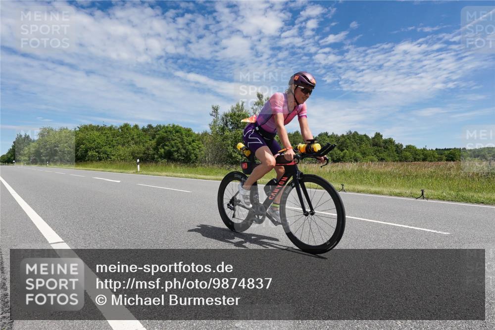 21.06.2026 - Viking Triathlon Michael Burmester http://msf.ph/oto/9874837 21.06.2026 12:55:06 Radfahren 45, 188, 241, 282, 327, 386, 495, 541, 578 meine-sportfotos.de