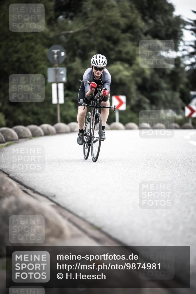 21.06.2026 - 29. Vierlanden-Triathlon H.Heesch http://msf.ph/oto/9874981 21.06.2026 12:19:31 Radfahren 649, 793 meine-sportfotos.de