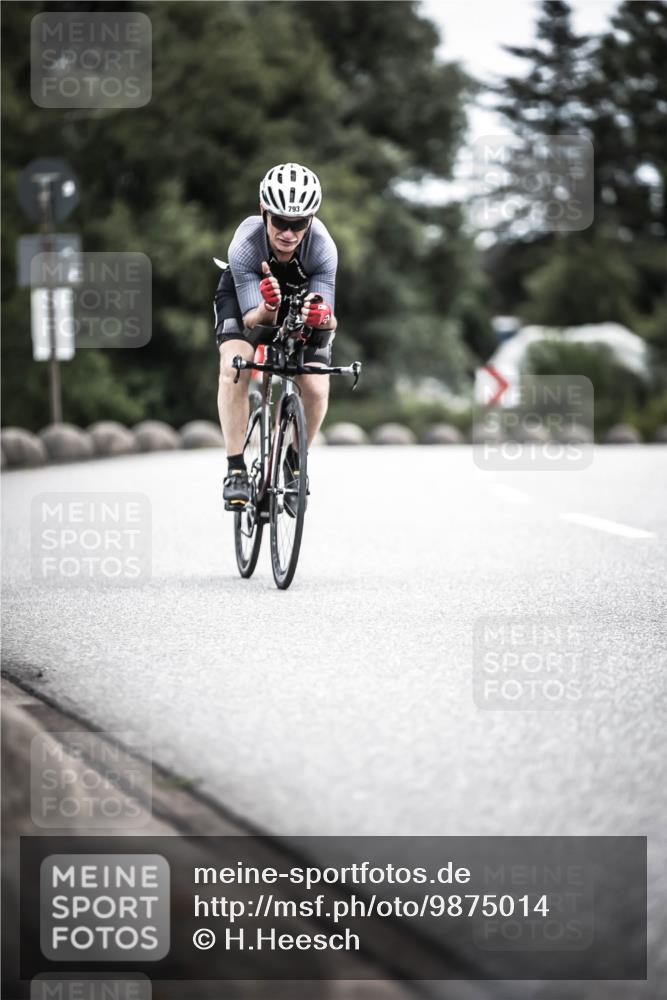 21.06.2026 - 29. Vierlanden-Triathlon H.Heesch http://msf.ph/oto/9875014 21.06.2026 12:19:31 Radfahren 649, 793 meine-sportfotos.de