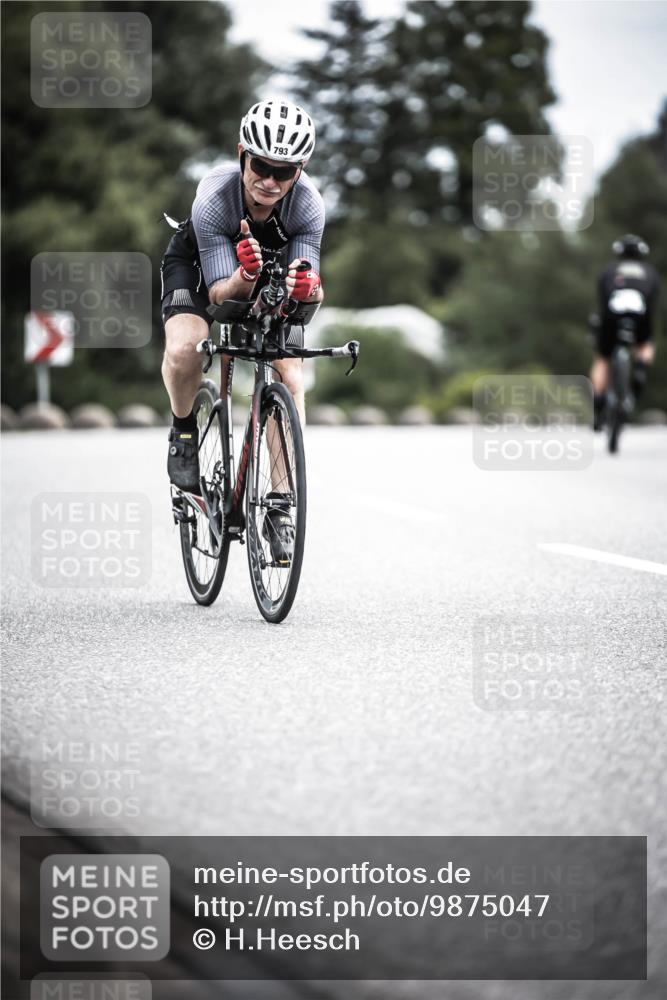 21.06.2026 - 29. Vierlanden-Triathlon H.Heesch http://msf.ph/oto/9875047 21.06.2026 12:19:32 Radfahren 649, 793 meine-sportfotos.de
