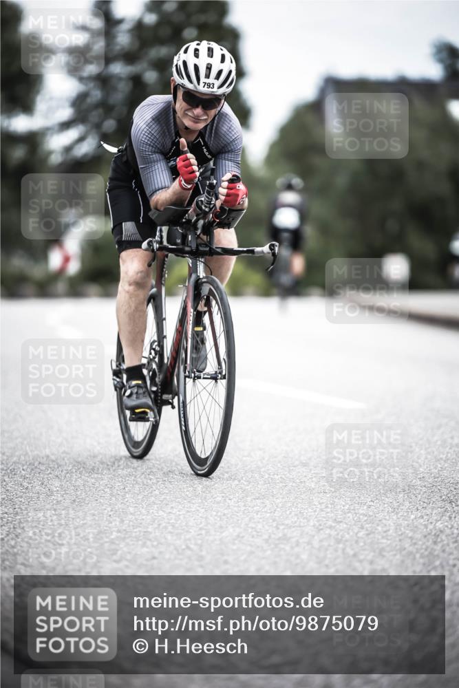 21.06.2026 - 29. Vierlanden-Triathlon H.Heesch http://msf.ph/oto/9875079 21.06.2026 12:19:32 Radfahren 649, 793 meine-sportfotos.de