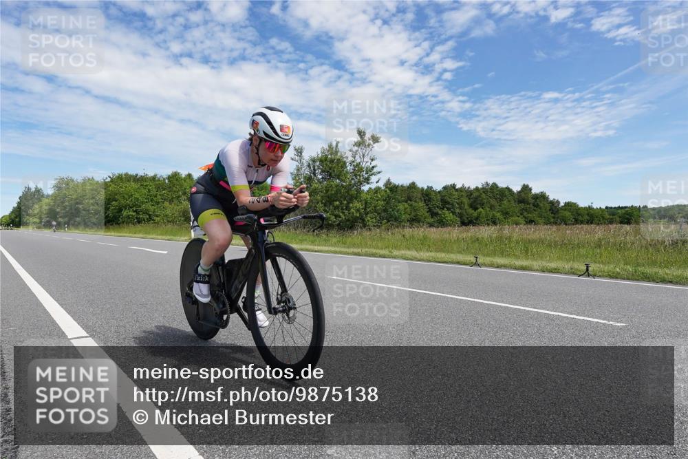 21.06.2026 - Viking Triathlon Michael Burmester http://msf.ph/oto/9875138 21.06.2026 12:59:49 Radfahren 337 meine-sportfotos.de