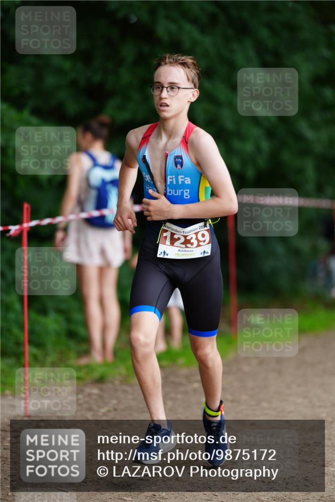 21.06.2026 - 29. Vierlanden-Triathlon LAZAROV Photography http://msf.ph/oto/9875172 21.06.2026 15:11:44 Laufen 202 meine-sportfotos.de