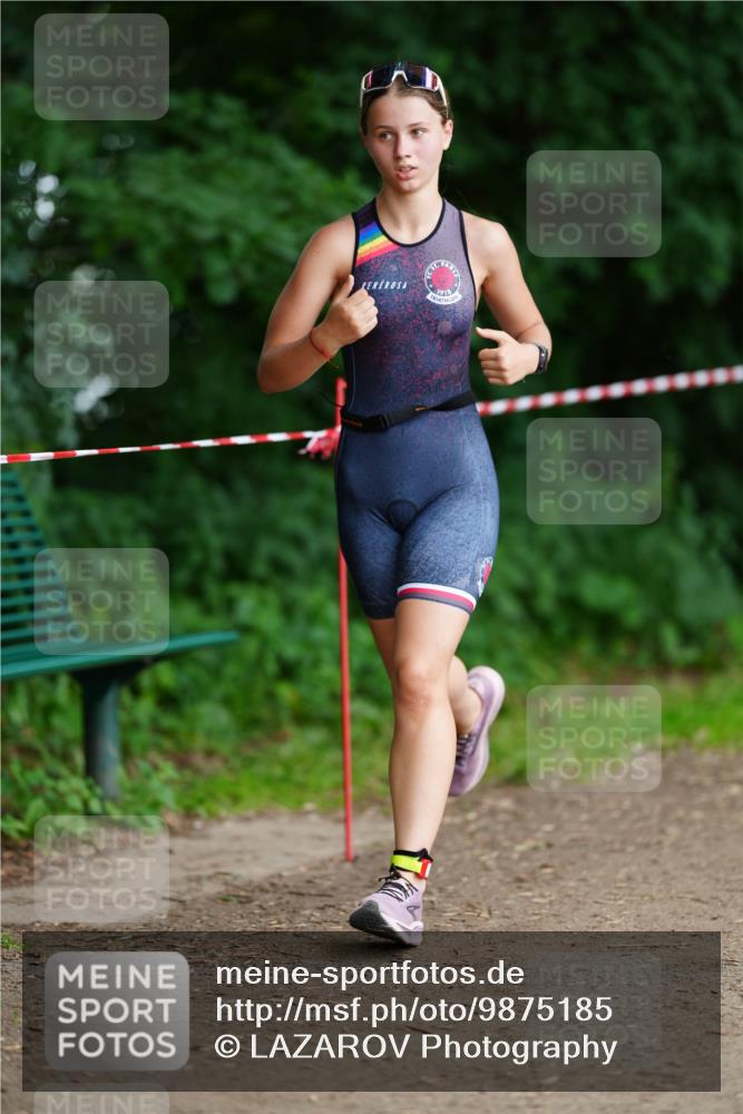 21.06.2026 - 29. Vierlanden-Triathlon LAZAROV Photography http://msf.ph/oto/9875185 21.06.2026 15:11:54 Laufen 1910 meine-sportfotos.de