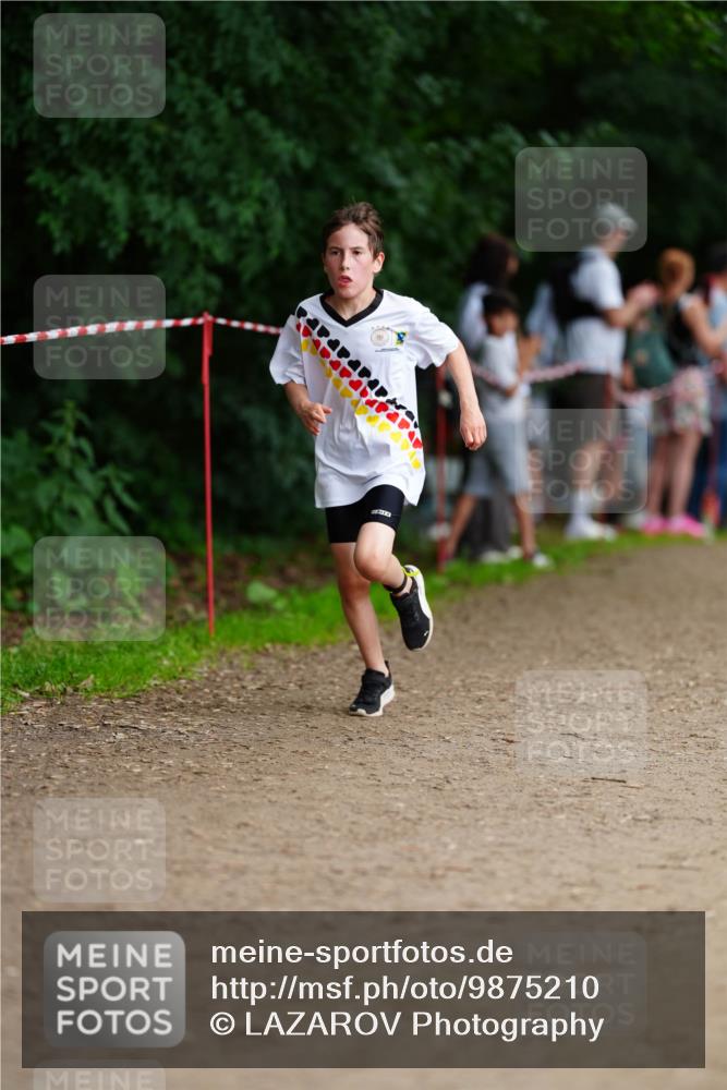 21.06.2026 - 29. Vierlanden-Triathlon LAZAROV Photography http://msf.ph/oto/9875210 21.06.2026 15:12:21 Laufen  meine-sportfotos.de
