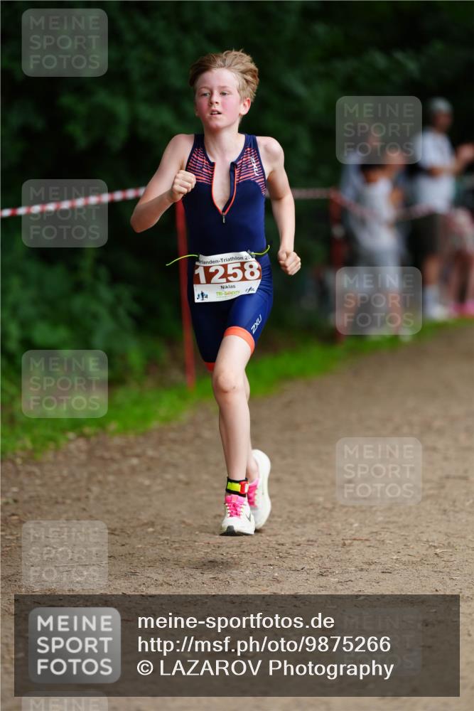 21.06.2026 - 29. Vierlanden-Triathlon LAZAROV Photography http://msf.ph/oto/9875266 21.06.2026 15:12:33 Laufen 20, 1258 meine-sportfotos.de