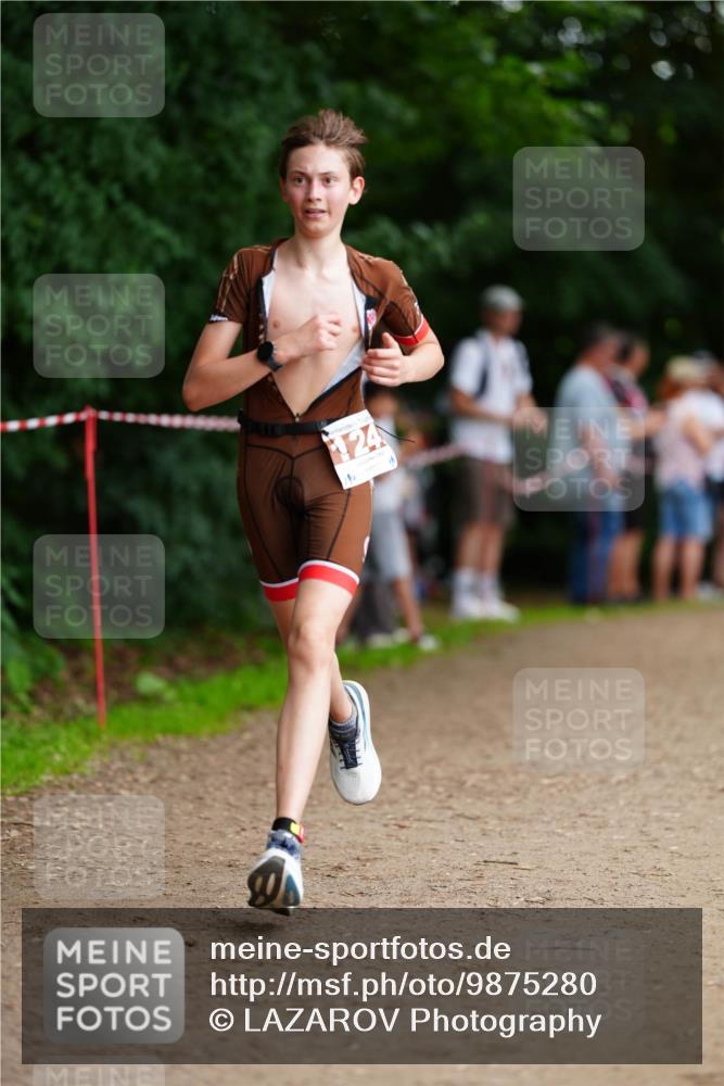21.06.2026 - 29. Vierlanden-Triathlon LAZAROV Photography http://msf.ph/oto/9875280 21.06.2026 15:12:36 Laufen 124 meine-sportfotos.de