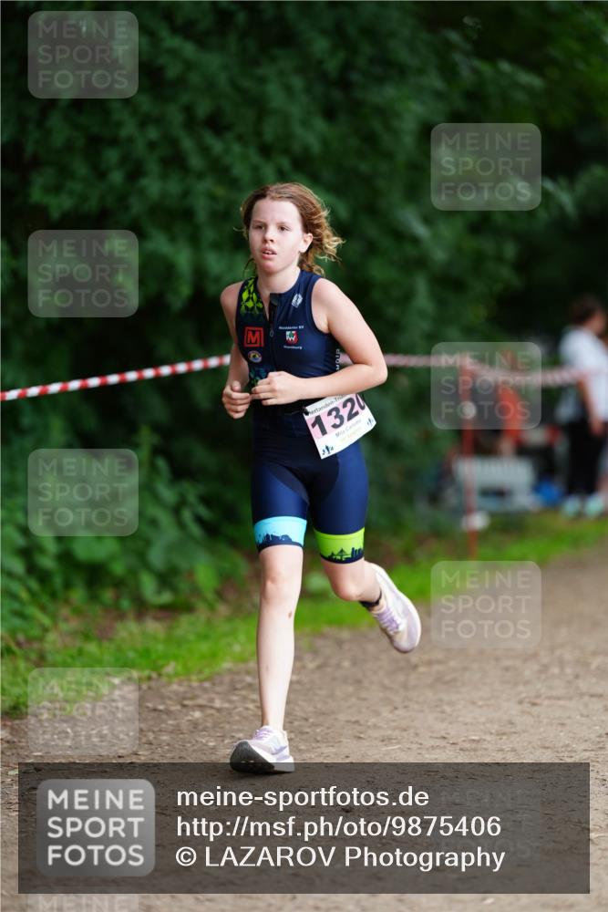 21.06.2026 - 29. Vierlanden-Triathlon LAZAROV Photography http://msf.ph/oto/9875406 21.06.2026 15:13:27 Laufen 1320 meine-sportfotos.de