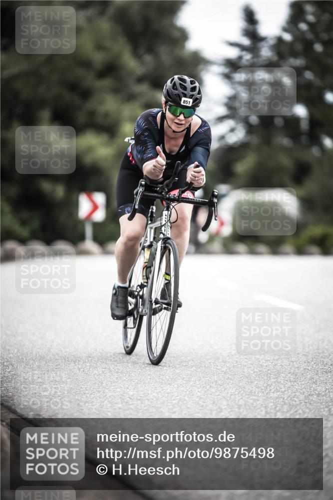 21.06.2026 - 29. Vierlanden-Triathlon H.Heesch http://msf.ph/oto/9875498 21.06.2026 12:23:12 Radfahren 851 meine-sportfotos.de