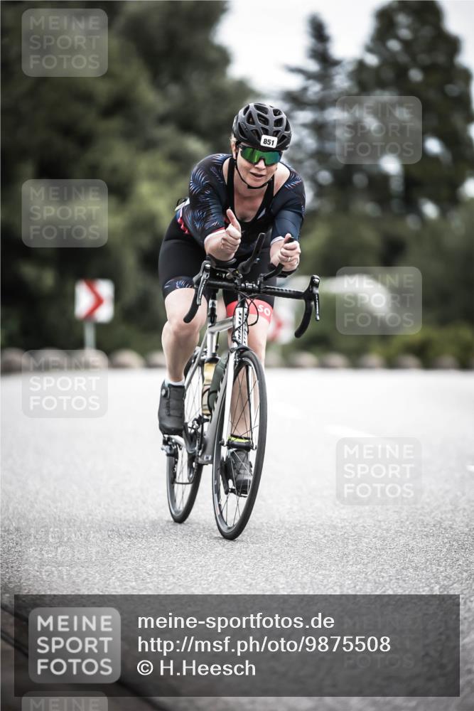 21.06.2026 - 29. Vierlanden-Triathlon H.Heesch http://msf.ph/oto/9875508 21.06.2026 12:23:12 Radfahren 851 meine-sportfotos.de