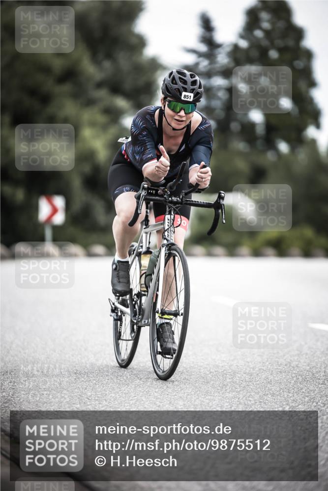 21.06.2026 - 29. Vierlanden-Triathlon H.Heesch http://msf.ph/oto/9875512 21.06.2026 12:23:12 Radfahren 851 meine-sportfotos.de