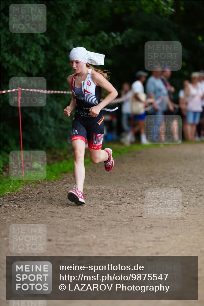 21.06.2026 - 29. Vierlanden-Triathlon LAZAROV Photography http://msf.ph/oto/9875547 21.06.2026 15:14:26 Laufen  meine-sportfotos.de