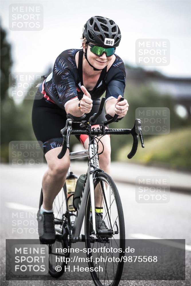 21.06.2026 - 29. Vierlanden-Triathlon H.Heesch http://msf.ph/oto/9875568 21.06.2026 12:23:13 Radfahren 851 meine-sportfotos.de