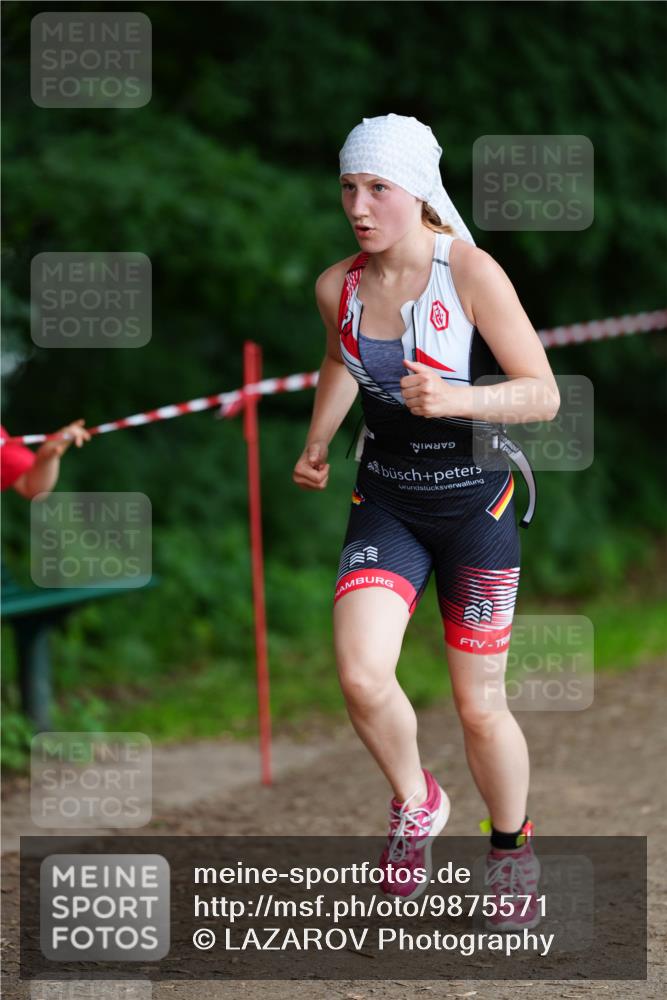 21.06.2026 - 29. Vierlanden-Triathlon LAZAROV Photography http://msf.ph/oto/9875571 21.06.2026 15:14:27 Laufen  meine-sportfotos.de