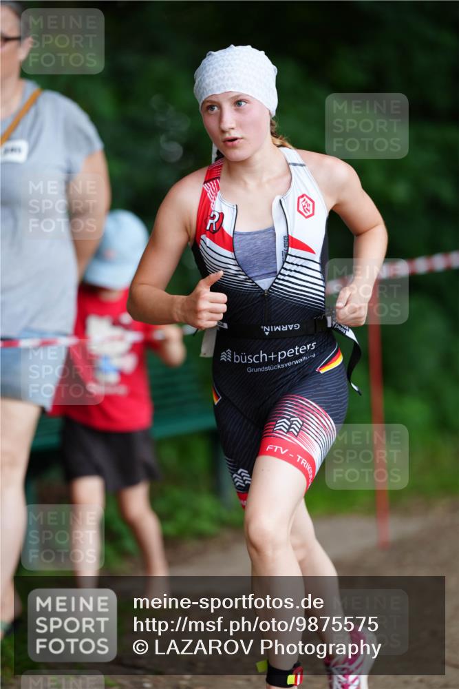 21.06.2026 - 29. Vierlanden-Triathlon LAZAROV Photography http://msf.ph/oto/9875575 21.06.2026 15:14:28 Laufen  meine-sportfotos.de