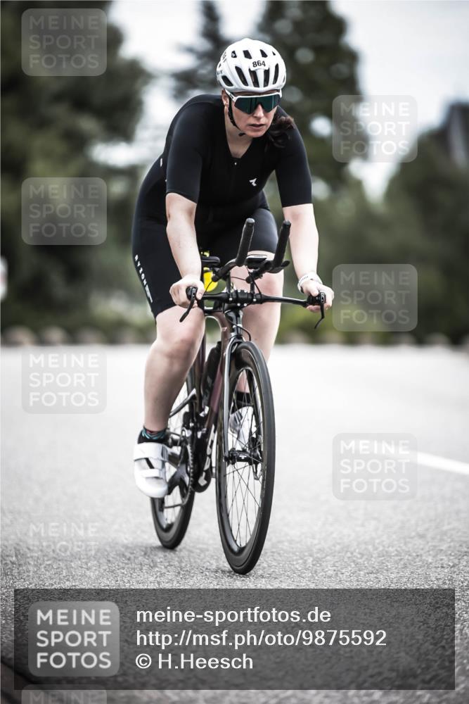 21.06.2026 - 29. Vierlanden-Triathlon H.Heesch http://msf.ph/oto/9875592 21.06.2026 12:23:20 Radfahren 864 meine-sportfotos.de