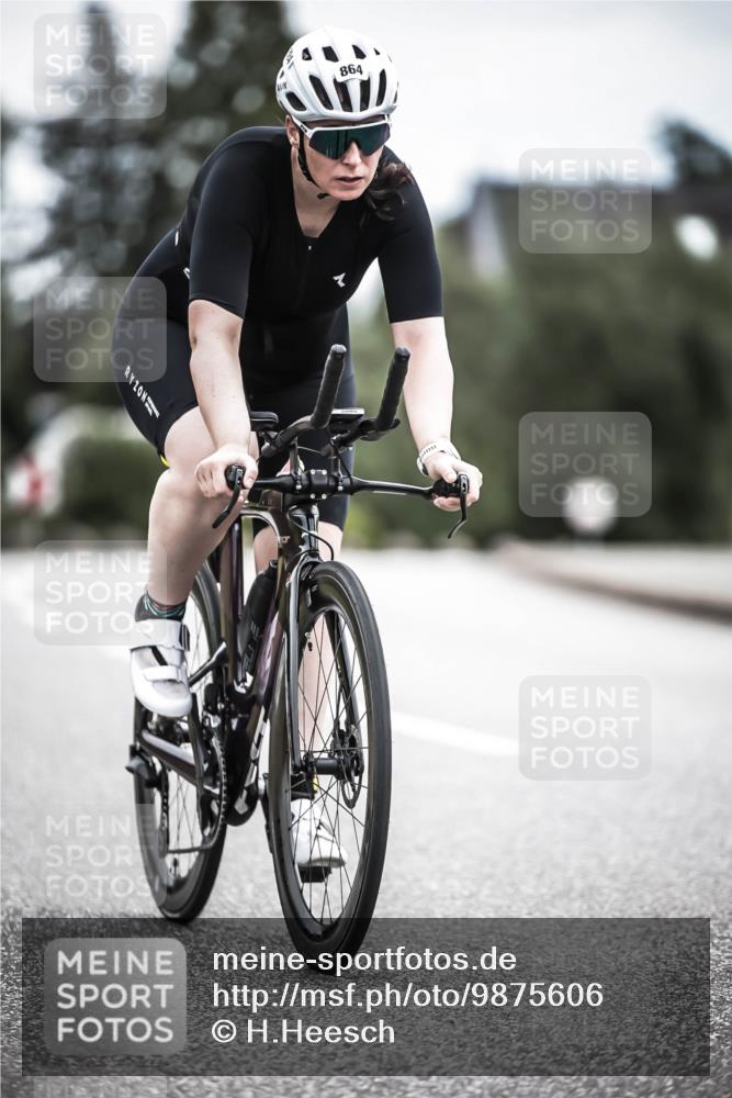 21.06.2026 - 29. Vierlanden-Triathlon H.Heesch http://msf.ph/oto/9875606 21.06.2026 12:23:20 Radfahren 864 meine-sportfotos.de