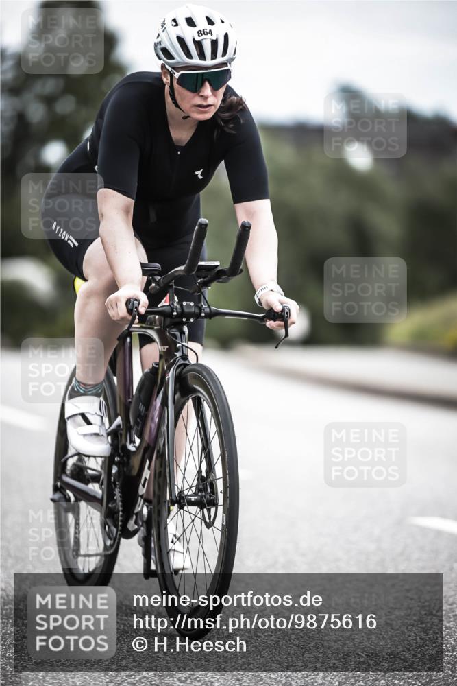 21.06.2026 - 29. Vierlanden-Triathlon H.Heesch http://msf.ph/oto/9875616 21.06.2026 12:23:20 Radfahren 864 meine-sportfotos.de