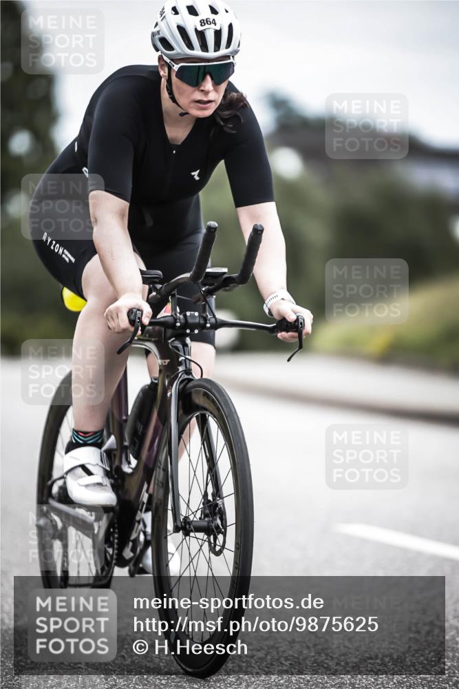 21.06.2026 - 29. Vierlanden-Triathlon H.Heesch http://msf.ph/oto/9875625 21.06.2026 12:23:20 Radfahren 864 meine-sportfotos.de