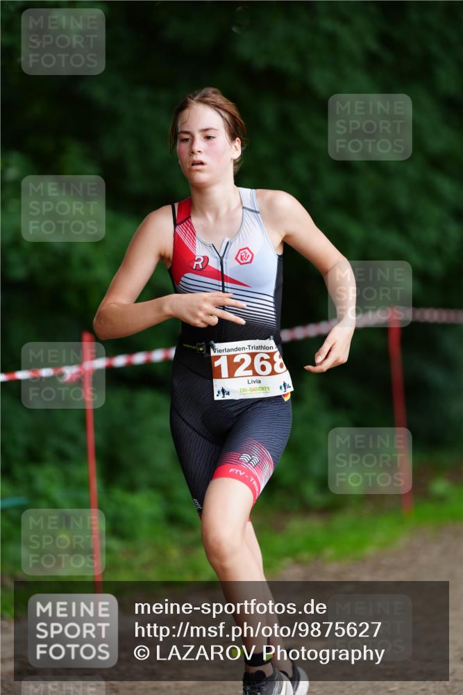 21.06.2026 - 29. Vierlanden-Triathlon LAZAROV Photography http://msf.ph/oto/9875627 21.06.2026 15:14:53 Laufen 1268 meine-sportfotos.de