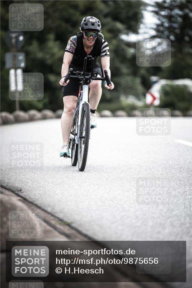 21.06.2026 - 29. Vierlanden-Triathlon H.Heesch http://msf.ph/oto/9875656 21.06.2026 12:24:00 Radfahren 720, 780, 855 meine-sportfotos.de